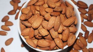 قیمت بادام مامایی به صورت عمده