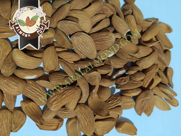 خرید انواع مغز بادام درجه یک