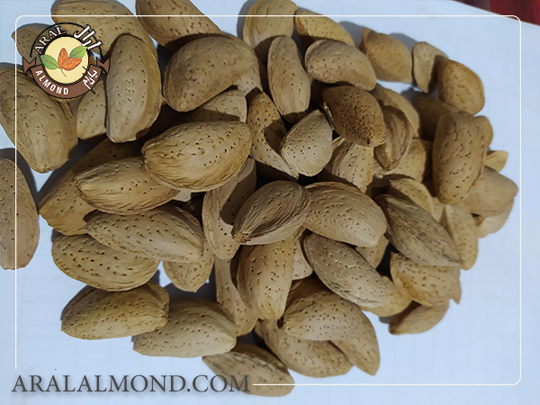 ویژگی های موثر در فروش بادام مامایی شهرکرد