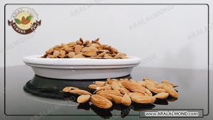 طبع بادام درختی ایرانی و خواص بادام درختی