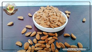 فروشگاه بادام مامایی درجه یک سامان