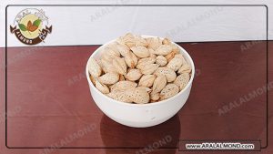 فروشنده مغز بادام درجه یک ایرانی و خارجی