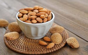 سفارش کلی مغز بادام جهت صادرات