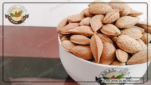 خرید محصولات مغز بادام ارزان