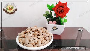 قیمت فله ای بادام مامایی بدون پوست