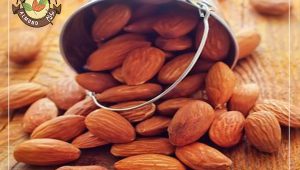 خرید و فروش بادام زرین با پوست به صورت عمده