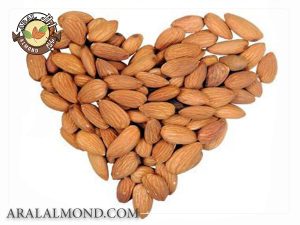 قیمت فله ای مغز بادام خارجی در ایران