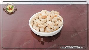 فروش بادام سفید با پوست به صورت عمده