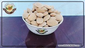 خرید بادام درختی با پوست یا بی پوست+ بهترین قیمت روز