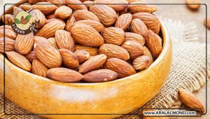 خرید بادام درختی تازه