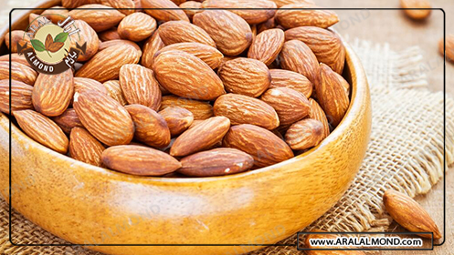 خرید بادام درختی تازه